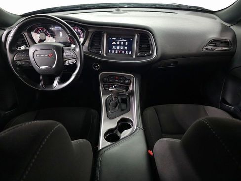 Used 2022 Dodge Challenger GT image 13