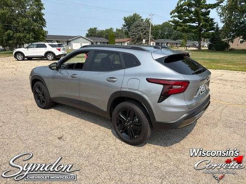 Used 2025 Chevrolet Trax ACTIV w/ Driver Confidence Package FWD image 6