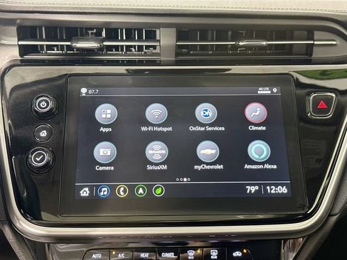 Used 2023 Chevrolet Bolt EUV Premier w/ Sun & Sound Package FWD image 12