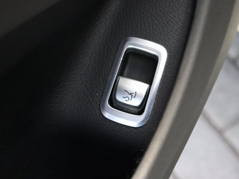 Used 2016 Mercedes-Benz Maybach S 600 Maybach S 600 image 13