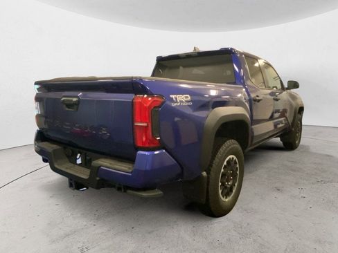 New 2025 Toyota Tacoma TRD Off-Road image 5