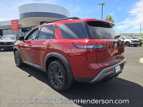 New 2026 Nissan Pathfinder SL w/ SL Premium Package (P04) AWD/4WD image 5