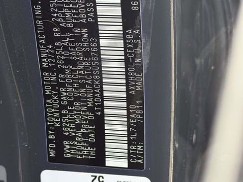 Certified 2025 Toyota Camry SE FWD image 27