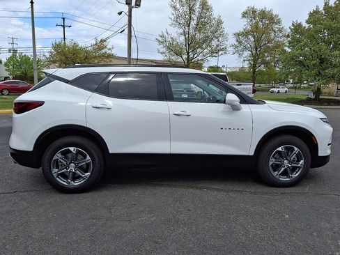 Certified 2023 Chevrolet Blazer LT w/ Convenience Package AWD/4WD image 8