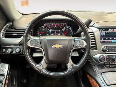 Used 2015 Chevrolet Tahoe LTZ AWD/4WD image 12
