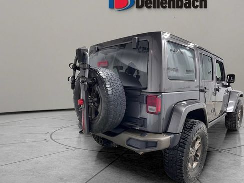 Used 2016 Jeep Wrangler Unlimited Sahara AWD/4WD image 4
