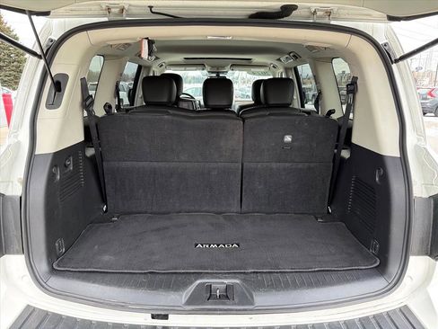 Used 2024 Nissan Armada SL image 34