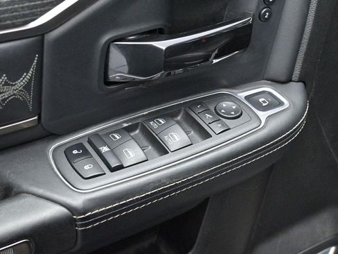Used 2022 RAM 3500 Limited AWD/4WD image 10