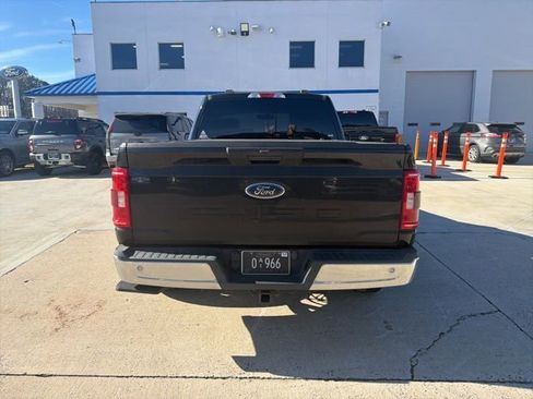 Used 2021 Ford F150 XLT w/ Equipment Group 301A Mid image 8
