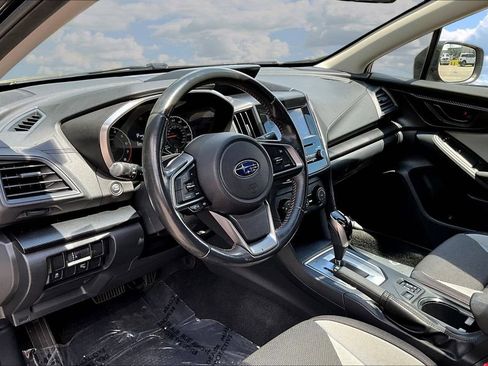 Used 2019 Subaru Crosstrek 2.0i Premium w/ Moonroof Package AWD/4WD image 17