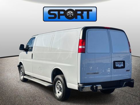 Used 2024 GMC Savana 2500 w/ Driver Convenience Package image 21