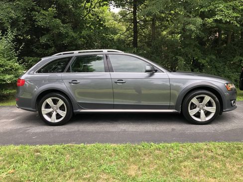 Used 2013 Audi A4 Premium AWD/4WD image 6