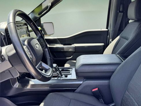 Used 2022 Ford F150 XLT w/ Equipment Group 302A High AWD/4WD image 11