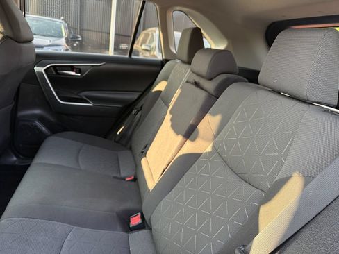 Certified 2021 Toyota RAV4 XLE w/ Convenience Package AWD/4WD image 26