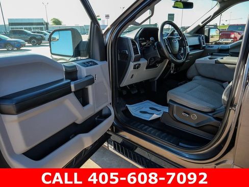 Used 2016 Ford F150 XLT w/ Equipment Group 301A Mid AWD/4WD image 40