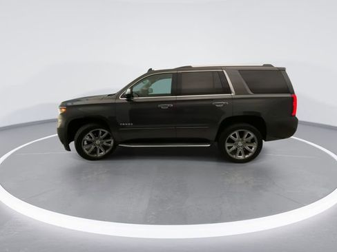 Used 2018 Chevrolet Tahoe Premier AWD/4WD image 9