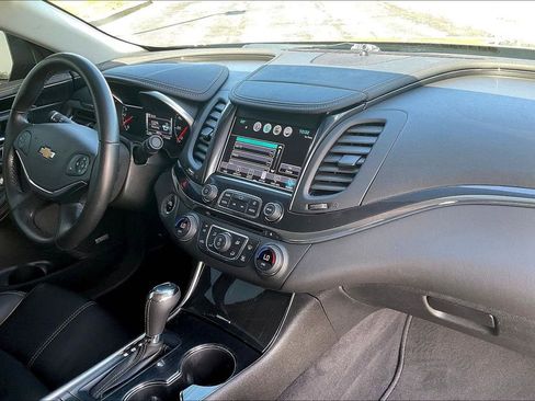 Used 2018 Chevrolet Impala Premier image 27