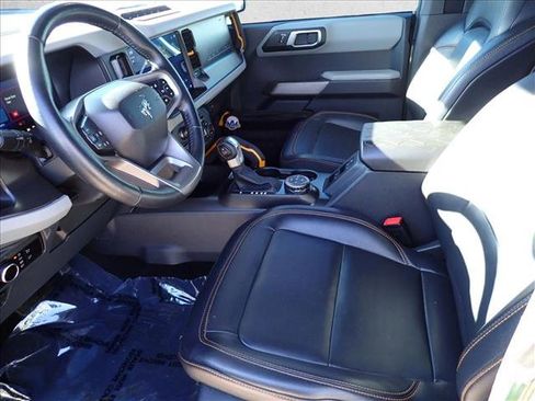 Certified 2023 Ford Bronco Badlands w/ Sasquatch Package image 11