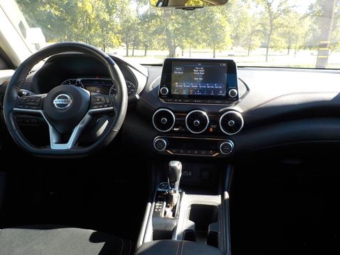 Used 2022 Nissan Sentra SR w/ Electronics Package image 13