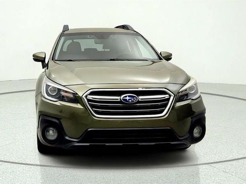 Used 2018 Subaru Outback 2.5i Limited AWD/4WD image 2
