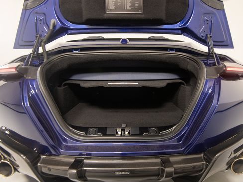 Certified 2025 Ferrari Roma Spider RWD image 40