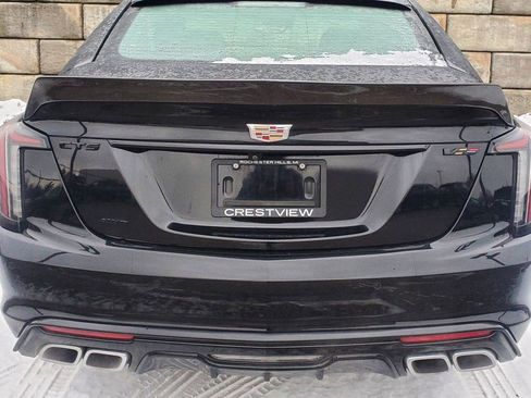 Certified 2022 Cadillac CT5 V w/ Premium Package image 18