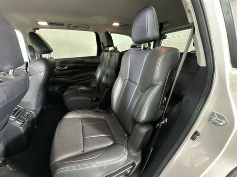 Used 2023 Subaru Ascent Limited image 26