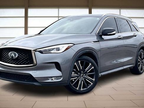 Used 2021 INFINITI QX50 Luxe w/ Appearance Package image 1