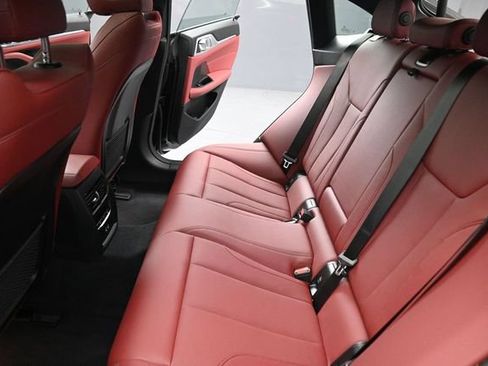 Used 2023 BMW i4 eDrive35 RWD image 19
