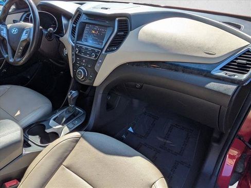 Used 2017 Hyundai Santa Fe Sport 2.0T FWD image 19