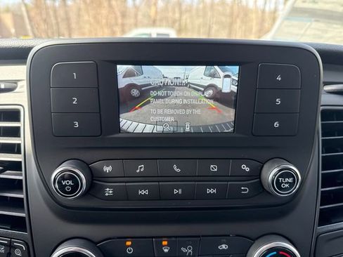 New 2025 Ford Transit 250 Low Roof image 21