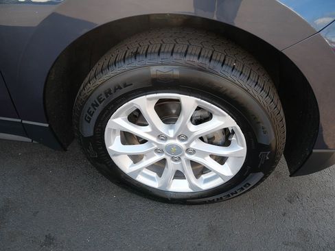 Used 2019 Chevrolet Equinox LT w/ Sun & Navigation Package AWD/4WD image 36