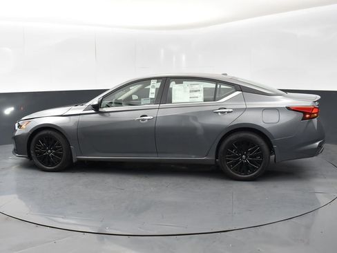 New 2025 Nissan Altima 2.5 SV w/ SV Special Edition Package image 5