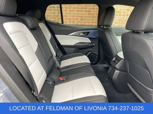 Certified 2025 Chevrolet Equinox EV LT image 25