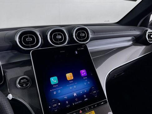 New 2026 Mercedes-Benz GLC 300 4MATIC image 19