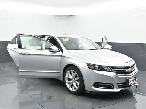 Used 2016 Chevrolet Impala LTZ image 49