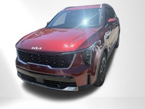 Certified 2024 Kia Sorento S FWD image 1