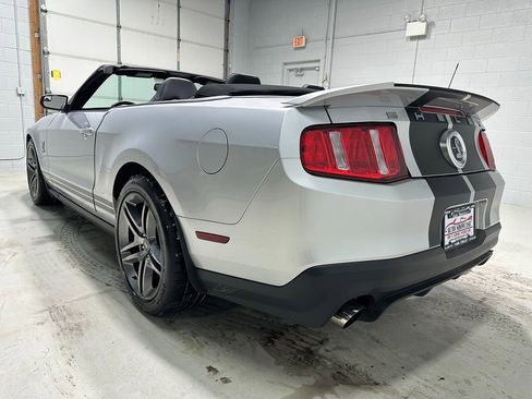 Used 2012 Ford Mustang Shelby GT500 image 23