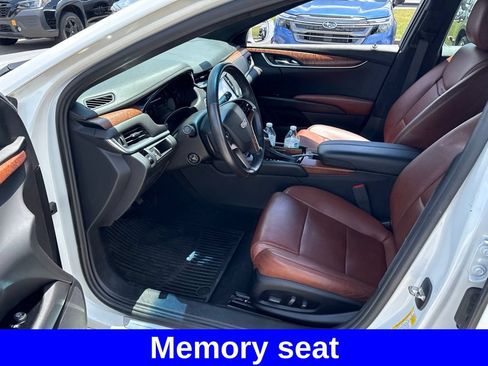 Used 2019 Cadillac XTS Luxury w/ Driver Awareness Package AWD/4WD image 15