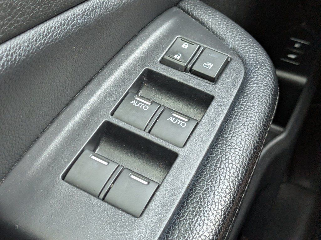 Used 2019 Honda Pilot Touring image 24