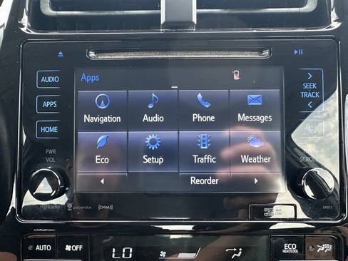 Used 2017 Toyota Prius Three Touring FWD image 22