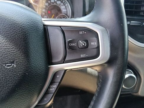 Used 2021 RAM 1500 Big Horn AWD/4WD image 19
