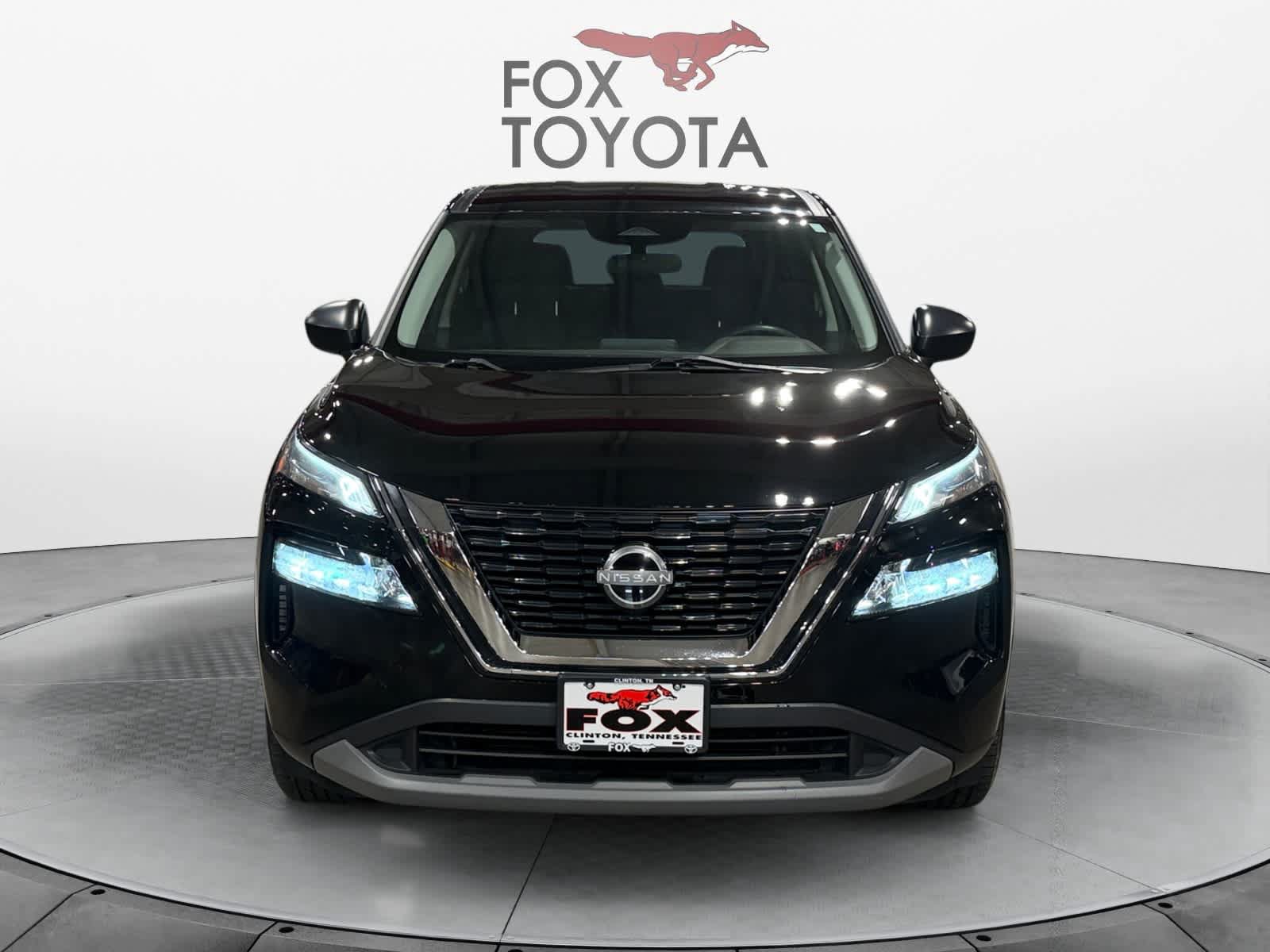 Used 2023 Nissan Rogue S FWD image 9