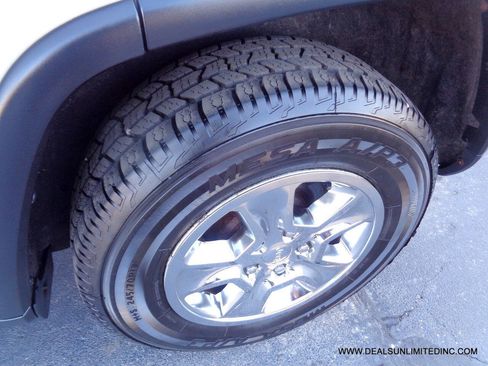 Used 2014 Jeep Grand Cherokee Laredo w/ Quick Order Package 23E image 8