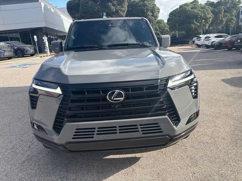 Certified 2025 Lexus GX 550 w/ Accessory Package (2T) AWD/4WD image 8