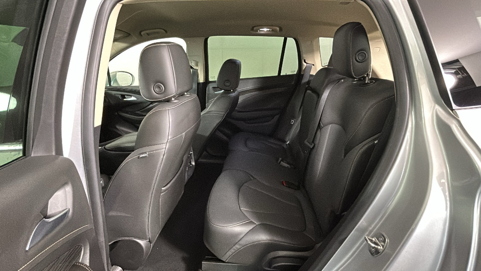 Used 2017 Buick Envision Essence AWD/4WD image 31