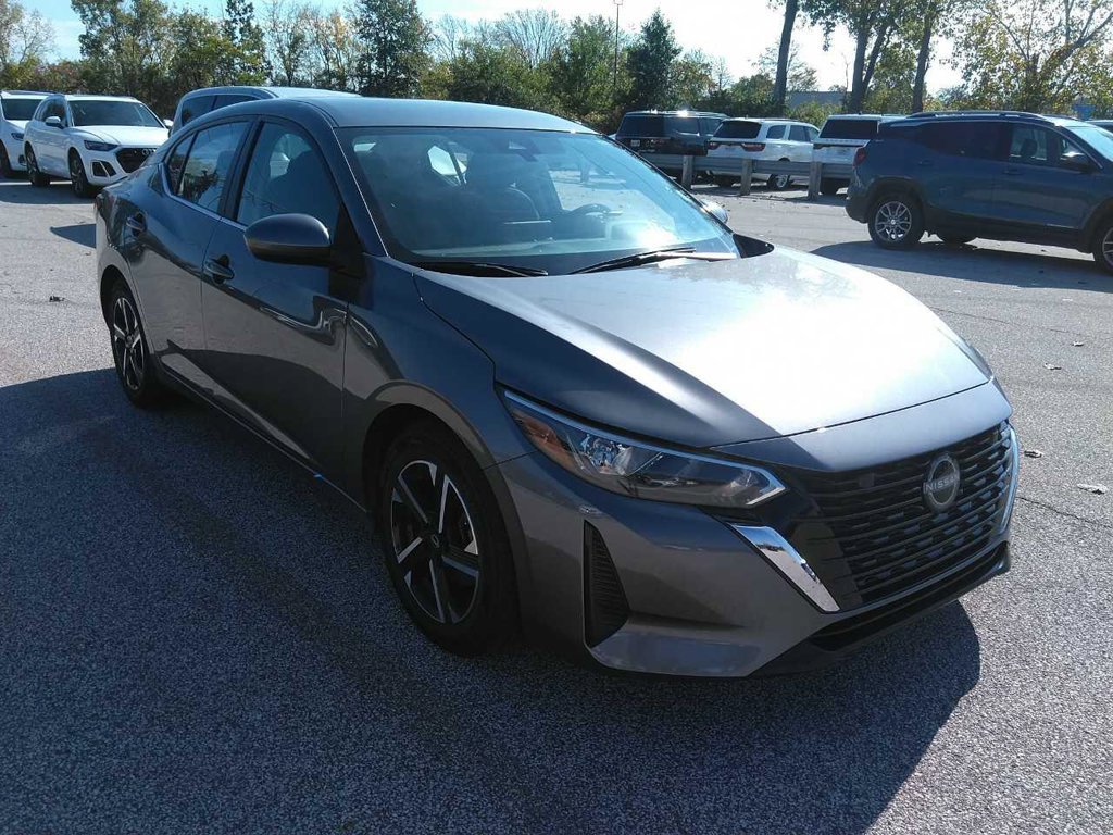 Used 2024 Nissan Sentra SV FWD image 2