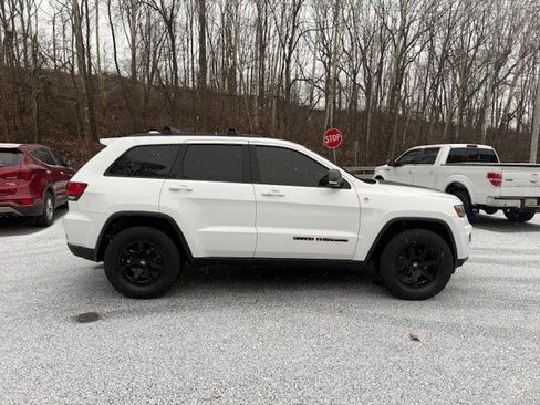 Used 2020 Jeep Grand Cherokee Trailhawk image 4