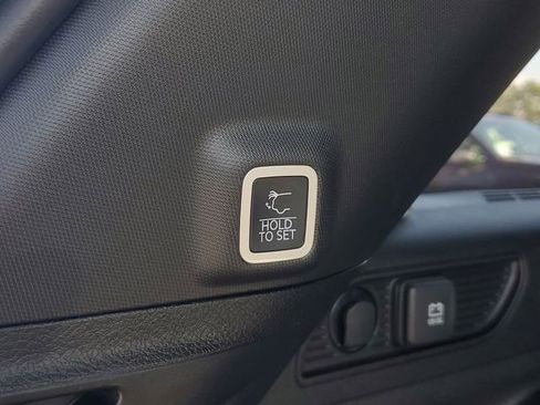 New 2025 Jeep Grand Cherokee Limited image 11