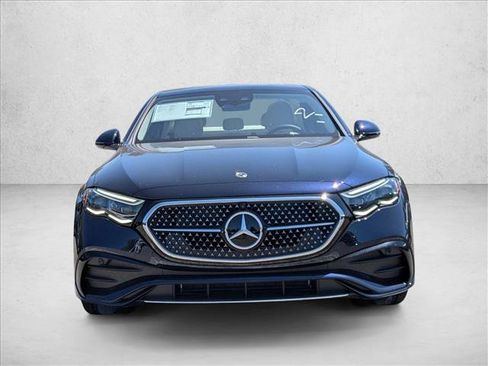 New 2026 Mercedes-Benz E 450 4MATIC Sedan image 6